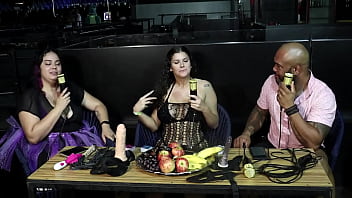 Preview 2 of Iran Sex Top - Participou da banheira e ficou toda molhadinha - Al&ecirc_ Ga&uacute_cha