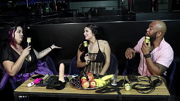 Preview 4 of Iran Sex Top - Participou da banheira e ficou toda molhadinha - Al&ecirc_ Ga&uacute_cha