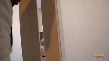 Preview 1 of Soneliny Sex - Huge ass tattooed babe gets her pussy licked and dicked on the floor