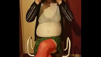 Preview 1 of Seleder Seleder Sex - who wants to fuck me then deepthroat cumshot me afterwards