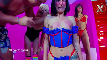 Preview 1 of Nyaman Nar Juak - Deep blowjob party with college sluts with small tits but very big throats