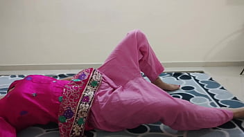 Preview 1 of Karesma Sex Video - delivery boy watching inside my personal room door when I was enjoying myself and needed a big dick | Hindi sex with audio | Saarabhabhi6