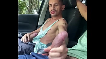 Preview 1 of Chnnai Bus Sex - Punheta no carro..