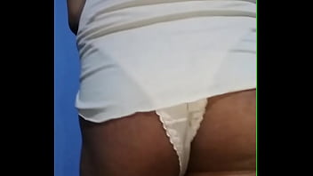 Preview 1 of One Night Son - Masturbandome con las prendas intimas de mi exmujer