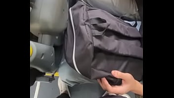 Preview 2 of Ana Nova - Fiquei de pau duro cara no bus&atilde_o ficou louco querendo pegar