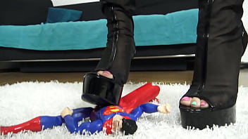 Preview 4 of Boys Xxx Sex Guy - Look at what I&#039_m doing to Superman.