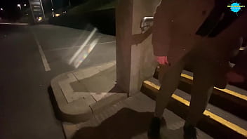Preview 4 of Fata Xxx - Cracky the street girl finaly gets to suck cock