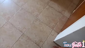 Preview 1 of Ya Dong - Mi tio me quita mi virgo,  sobrina es desvirgada por su tio cuando la cuida sola en casa