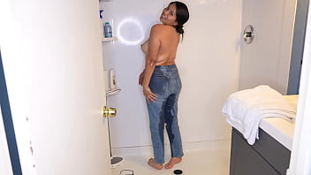 Round Ass Amateur Arab Girl