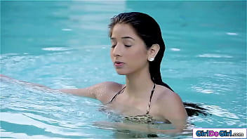 Saniyaxxx Hd Hot Video
