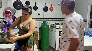 Bear Fuck Girls