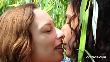 Dasi Hendi Xnxx