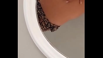 Alex Arabella Vid Ara010