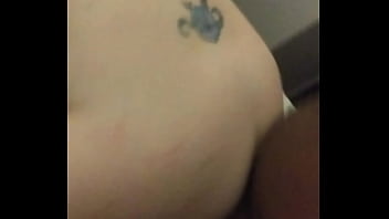 Sarisin Hostes Pornosu