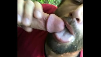 Feef Kiss