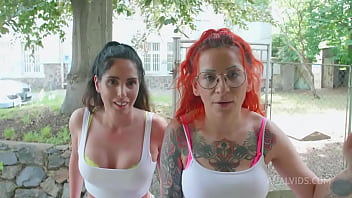 Sisterbruther Mom
