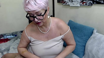 Hard Boobs Pressing Mom
