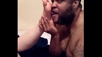 Tik Tok Young Tiny