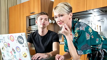 Hotmom Fuck Son Full