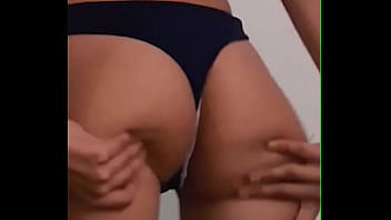 Rita Faltoyano Footjob