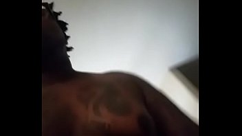 Sany Liyon Saxy Video