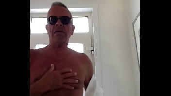 Bebe Son Sex Moov