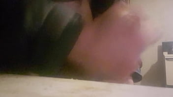 Shaker With Black