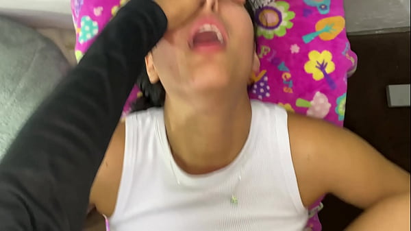 Girls Cuming On Boys Mouth