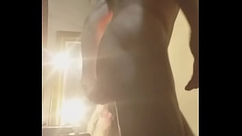 Woman Marstabating And Cumming