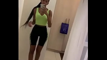 Lindsey Woods Hot