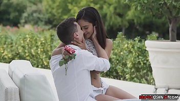Pain Skinny Anal