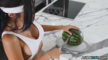 Sunny Leone Fuck Her Boy
