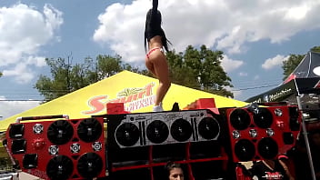 Cumshot Sk8er