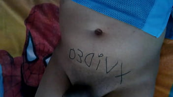 Mike18 Jeune Minet