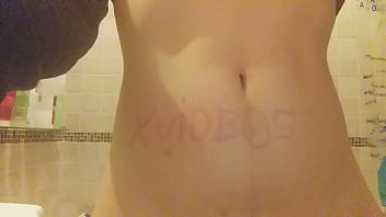 Dildo Im Arsch Und Abgespritzt