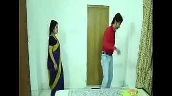 Gorgeous Pretty Secretary 20mins