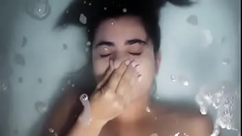 Lebisan Pissing