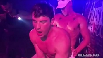 Trimaks Porno