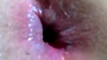 Hottie Teen Sucking Good