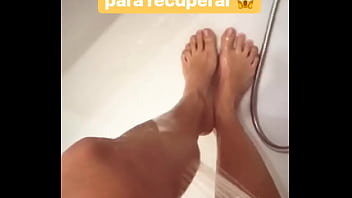 Free Nude Lesbian