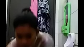 Cum Clean Bisex
