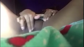 Girls Tries Not To Cum
