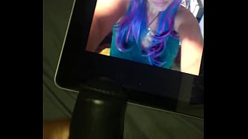 Upskirt Japanese Tease