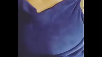 Big Tits Au