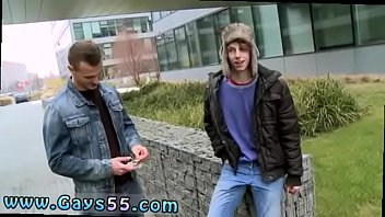 Two Ladist