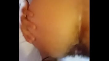 Abuela Grita Anal