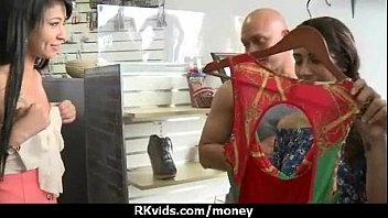 Paman Perkosa Keponakan