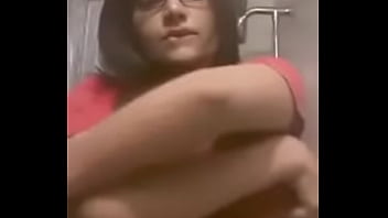 18 Year Old Girl Fist Time Sex