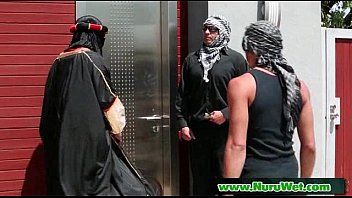 Mature Cunt Open