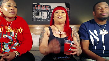 Vagina Shows
